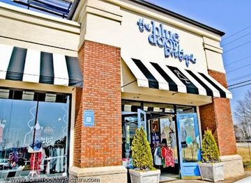 alabama/chattahoochee-valley/shop/the-blue-door-boutique