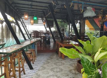 thailand/erawan-national-park/shop/ka-fae-khn-uy