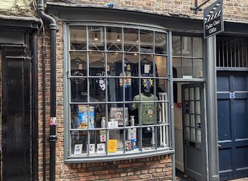 united-kingdom/york/shop/take-one-gifts