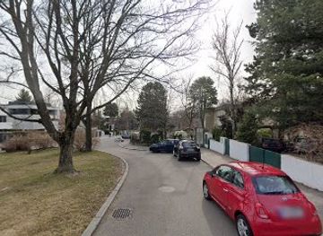 austria/vienna/dobling/shop/kleinkram