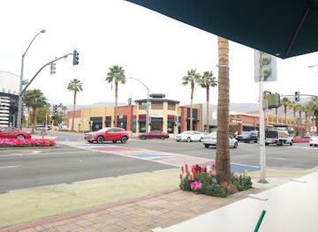 california/palm-desert/shop/jensen-s-shopping-center