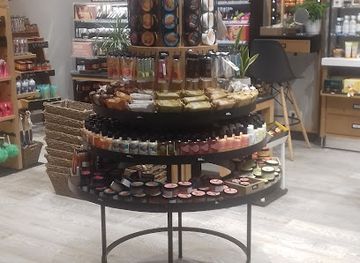 serbia/ada-ciganlija/shop/the-body-shop