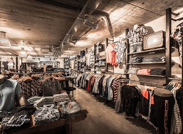 netherlands/overijssel/shop/dnns-vroomshoop-dennis-fashion