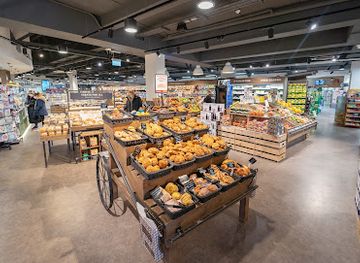 ireland/skellig-michael/shop/keane-s-supervalu-killorglin