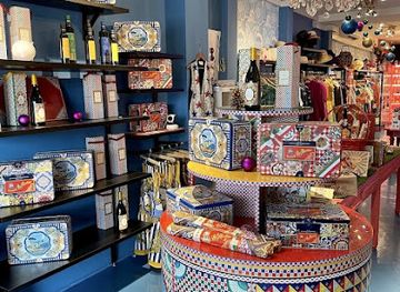 singapore/east-coast-park/shop/a-vintage-tale