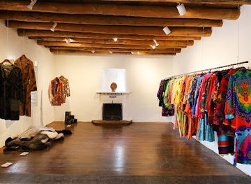 new-mexico/santa-fe/canyon-road/shop/4kinship