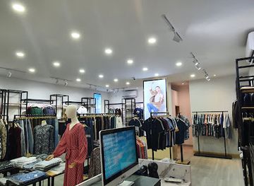 maldives/gnaviyani-atoll/shop/r-style