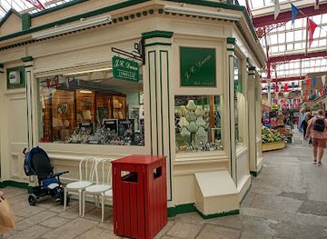 jersey/la-corbiere-lighthouse/shop/central-market