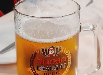 botswana/linyanti-wildlife-reserve/shop/halfway-bottle-store-and-shop