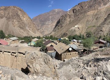 tajikistan/hisor-valley/shop/trek-tajikistan