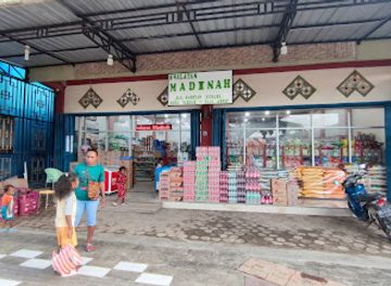 indonesia/raja-ampat/shop/swalayan-madinah