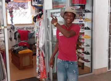 saint-vincent-and-the-grenadines/kingstown/shop/vybz-connection