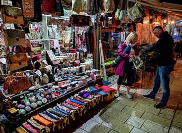 bosnia-and-herzegovina/herzegovina/shop/dina-gift-shop