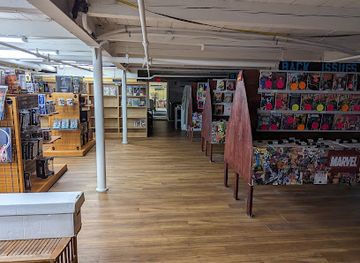 maine/brunswick/shop/midcoast-comics