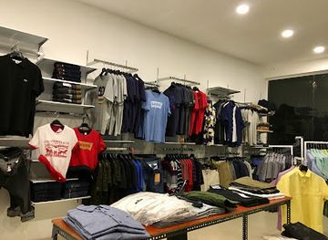 sri-lanka/negombo/shop/lashlook-negombo