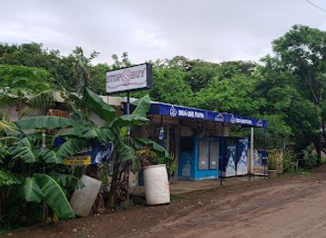 nicaragua/san-juan-del-sur/shop/stop-buy