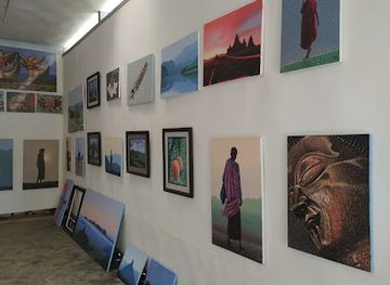 myanmar-burma/mrauk-u/shop/l-amitie-art-gallery