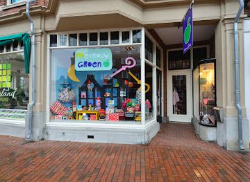 netherlands/gooi/shop/kinderwinkel-mevrouw-groen