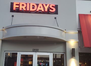 florida/miami/coral-gables/shop/university-shopping-center