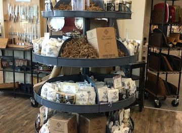 arkansas/southwest-arkansas/shop/fancy-frog-boutique