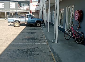 namibia/caprivi-strip/shop/shakar-supermarket