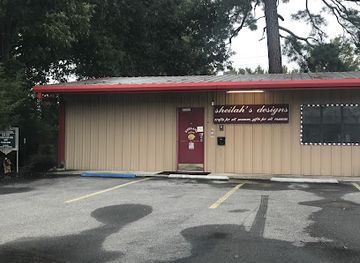 arkansas/pine-bluff/shop/sheilah-s-designs