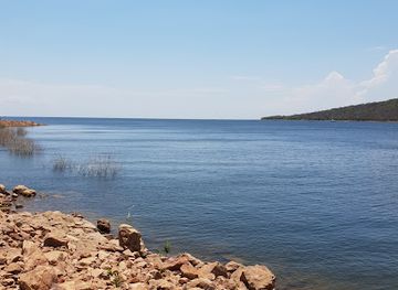 zambia/lake-kariba/shop/yoke-stones-ltd-siavonga-factory