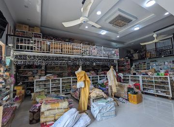 cambodia/battambang/sangkat-svay-por/shop/soin-hok-kraing-ka