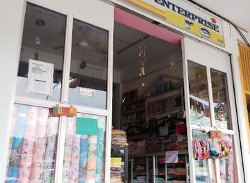 malaysia/mulu-national-park/shop/runnie-enterprise