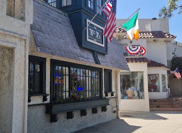 california/coronado/shop/coronado-beach-wear