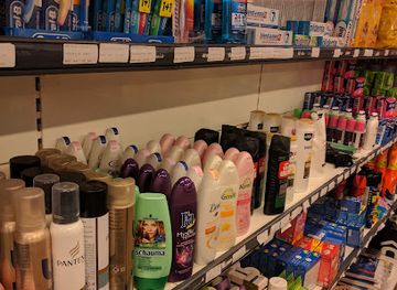 croatia/kvarner-gulf/shop/store-in-camp