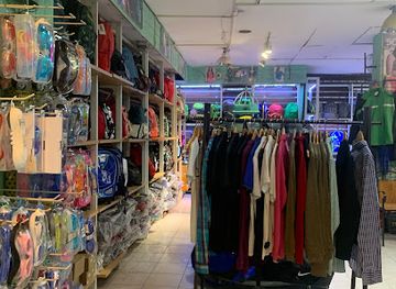 laos/northern-laos/shop/walkman-village