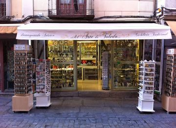 spain/toledo/puente-de-san-martin/shop/the-art-of-toledo