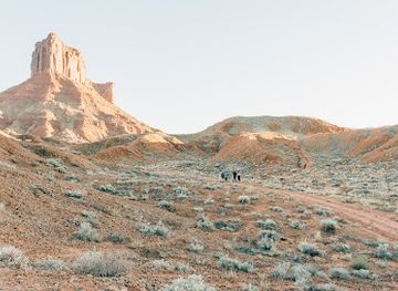 utah/arches-national-park/shop/east-ivy-clothing