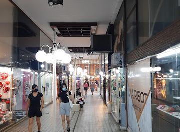 argentina/rosario/barrio-echesortu/shop/galeria-mendoza