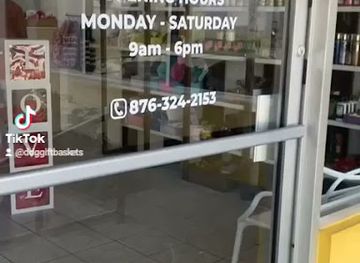 jamaica/liguanea-plains/shop/ddg-gift-baskets