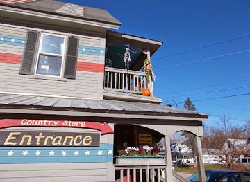 vermont/molly-stark-state-park/shop/wardsboro-country-store