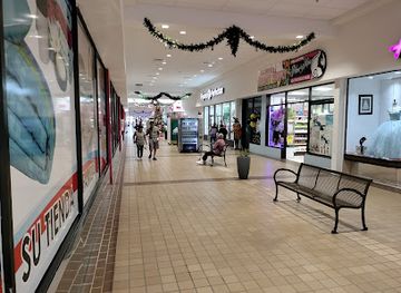 puerto-rico/bayamon-region/shop/el-canton-mall