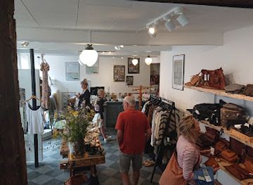 denmark/aro/shop/den-gamle-isenkram