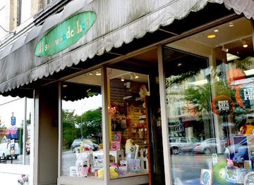 wisconsin/lake-geneva/shop/allison-wonderland