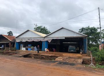 cambodia/ratanakiri/shop/sophat-car-motorcycle-wash-and-wholesale-and-retail-all-types