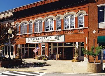 north-carolina/hendersonville/shop/mast-general-store-hendersonville