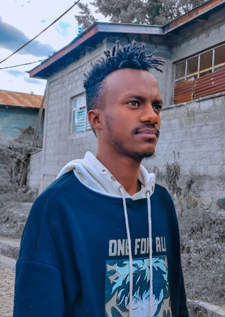 AB ዲሽ ስራ