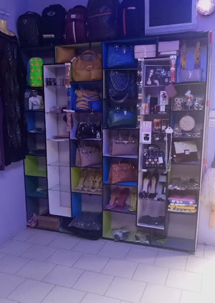 AP shopping