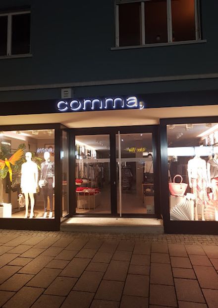 comma Store