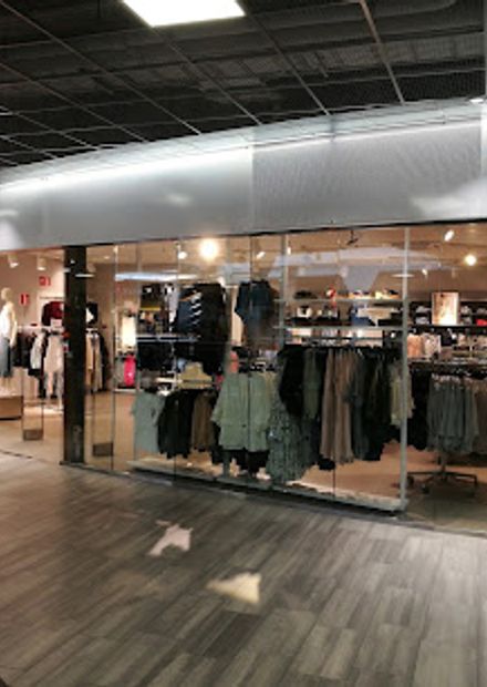 H&M