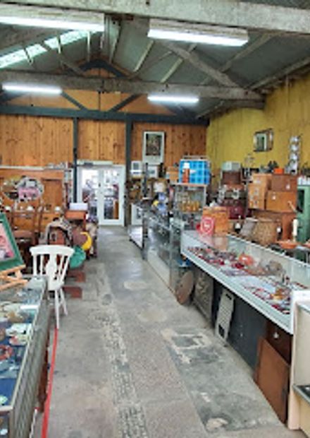 Pombo Mart