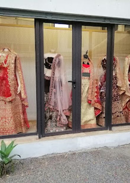 Veena Indian Gallery