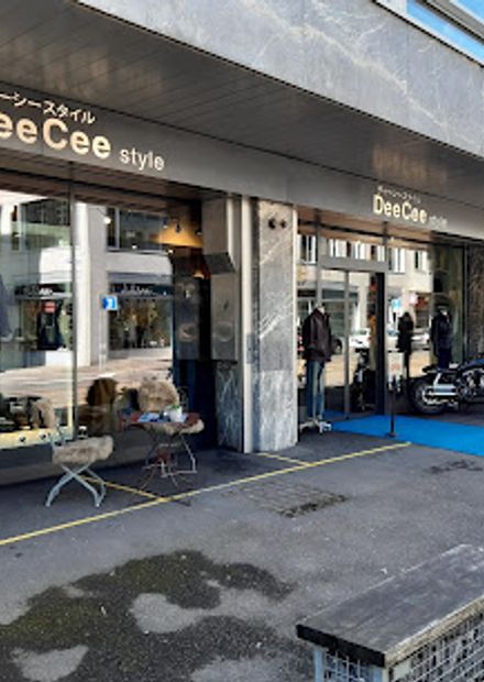 DeeCee style
