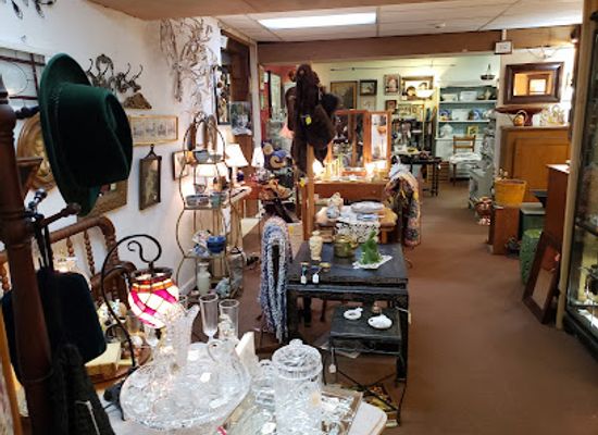 pennsylvania/chester-county/shop/brandywine-river-antiques-market